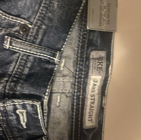 Buckle jeans w/tags - Picture 2 of 4